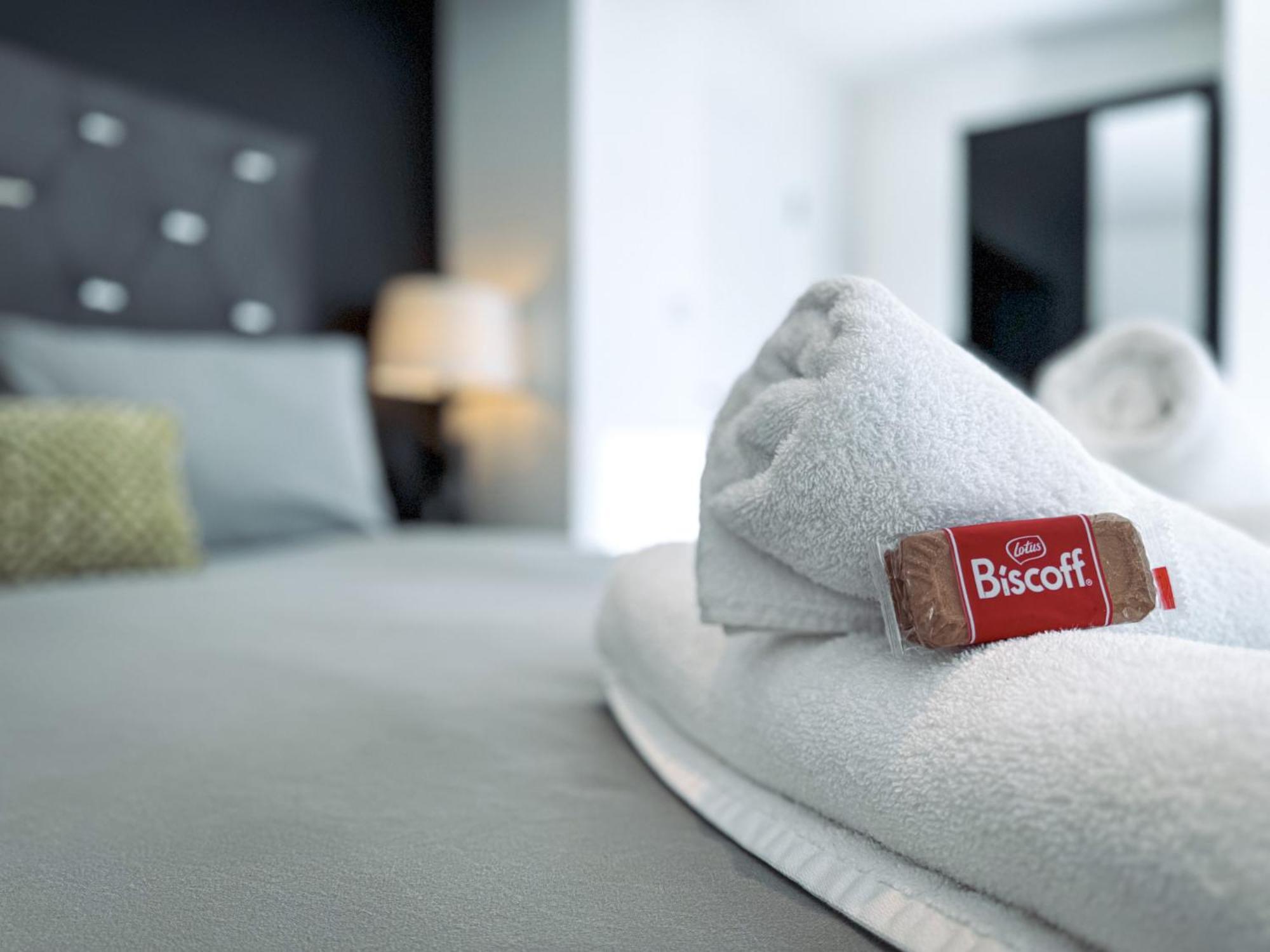 The Seven Suites Liverpool Extérieur photo
